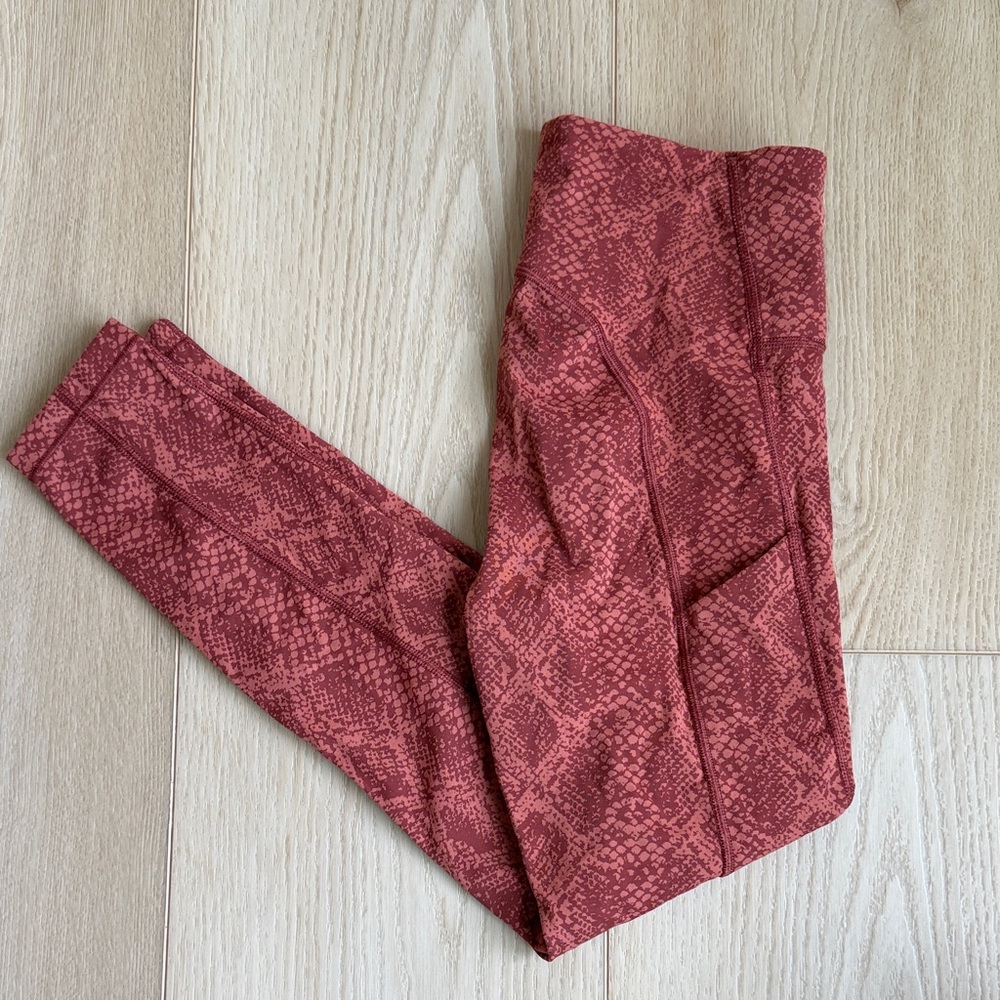 Athleta Ultimate 7/8 Tight Leggings